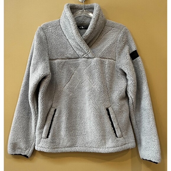 The North Face Women’s Campshire Pullover Light Grey Sherpa Fleece Size Medium M - Picture 1 of 15